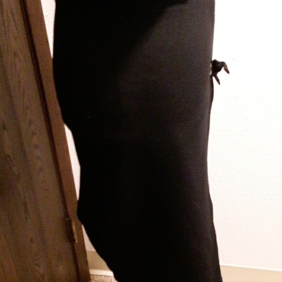 Have Jet Black Pencil Skirt - Picture 4 of 8